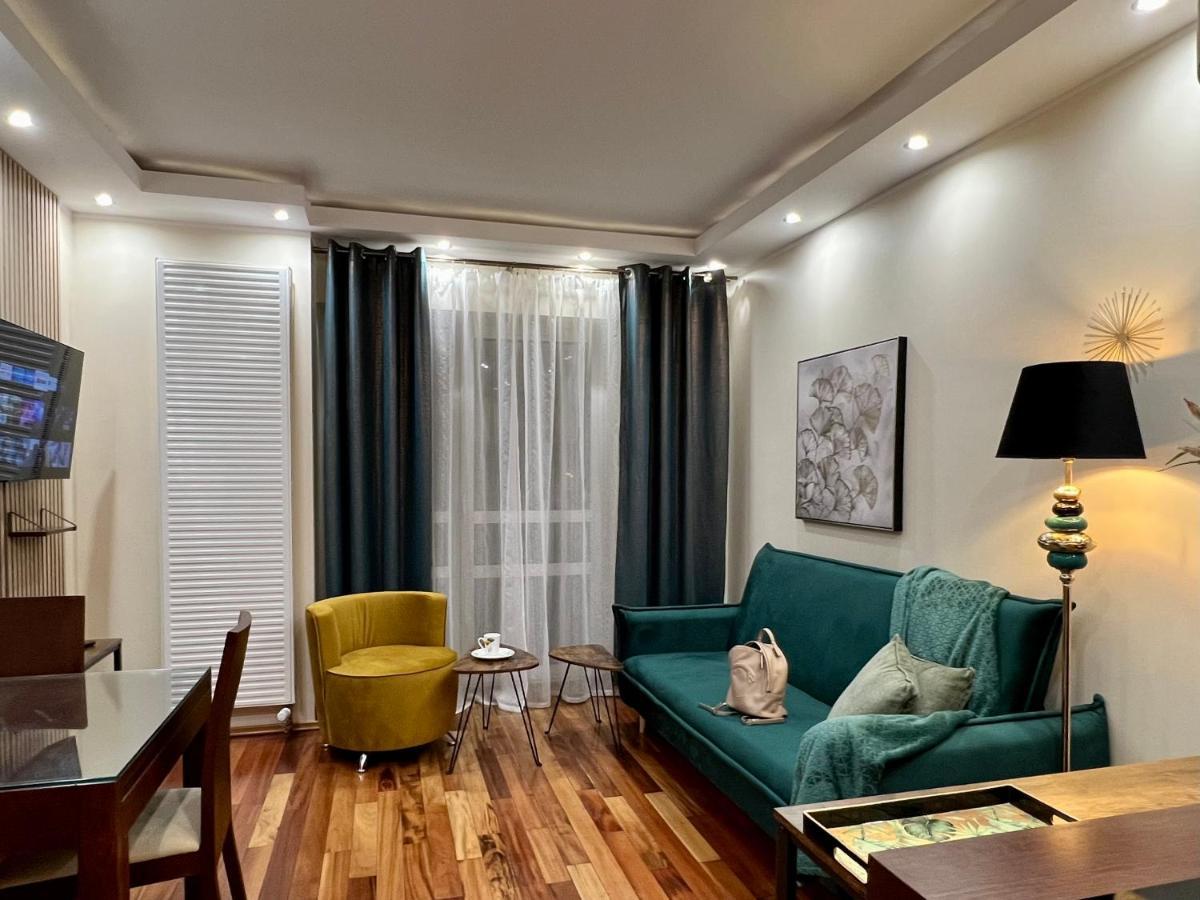 Apartmán Platinum Tower Green Star Apart Varšava Exteriér fotografie
