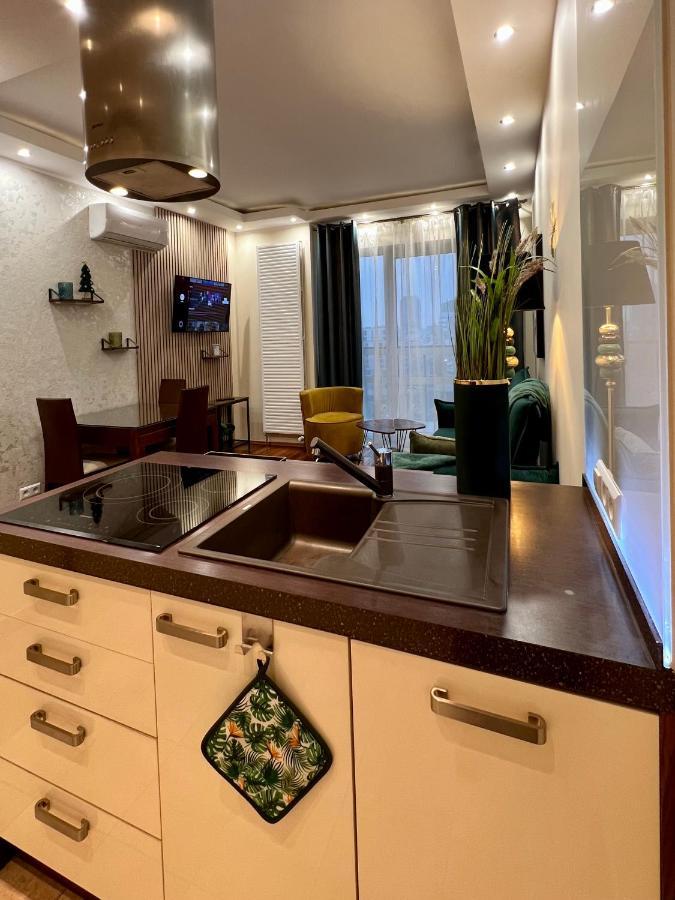 Apartmán Platinum Tower Green Star Apart Varšava Exteriér fotografie